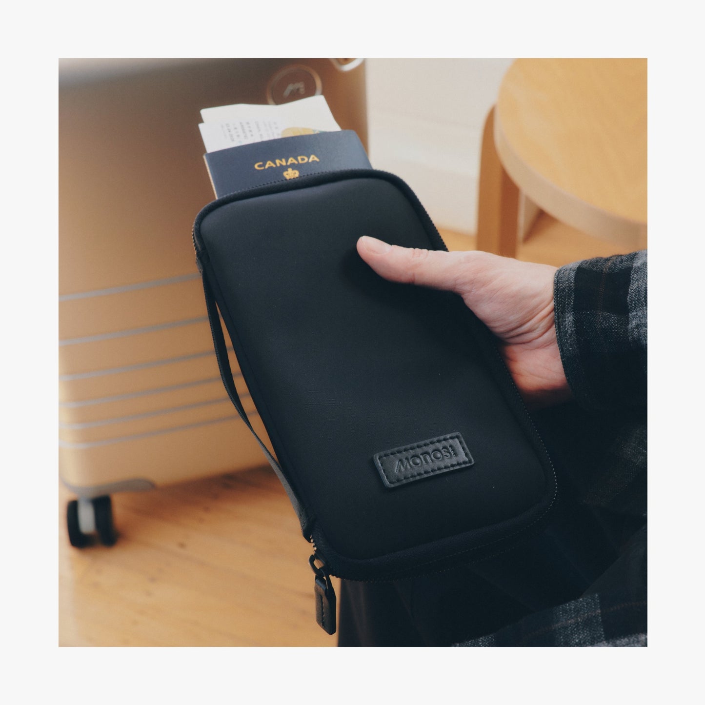 Metro Travel Wallet